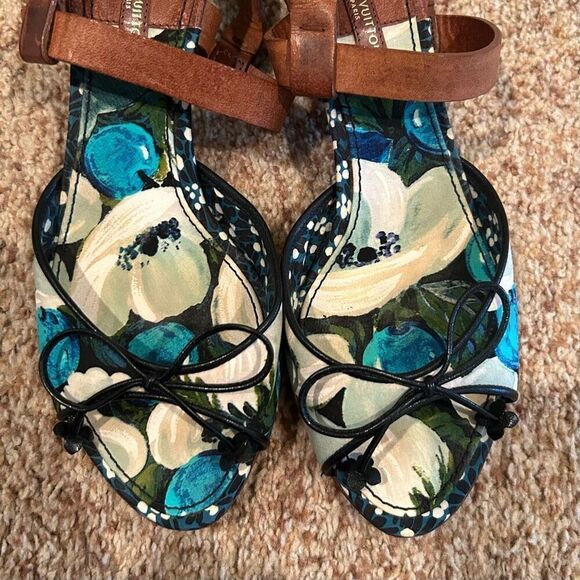 Louis Vuitton Size 36 Floral Heel Sandal with Dustbag - Picture 4 of 10